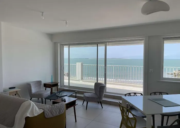 Superbe à 10m De La Plage, 2 Terrasses, 3 Chambres, Vue Océan - Fr-1-494-163 Appartement *