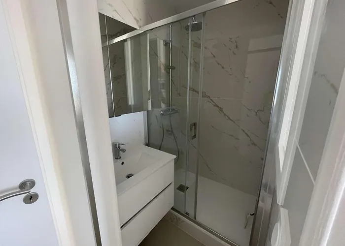 Superbe à 10m De La Plage, 2 Terrasses, 3 Chambres, Vue Océan - Fr-1-494-163 Appartement *