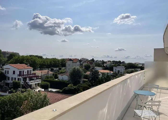 Superbe à 10m De La Plage, 2 Terrasses, 3 Chambres, Vue Océan - Fr-1-494-163 Appartement *